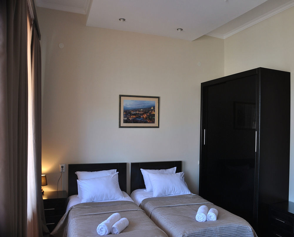 Gold Star Hotel Tbiliszi Kültér fotó