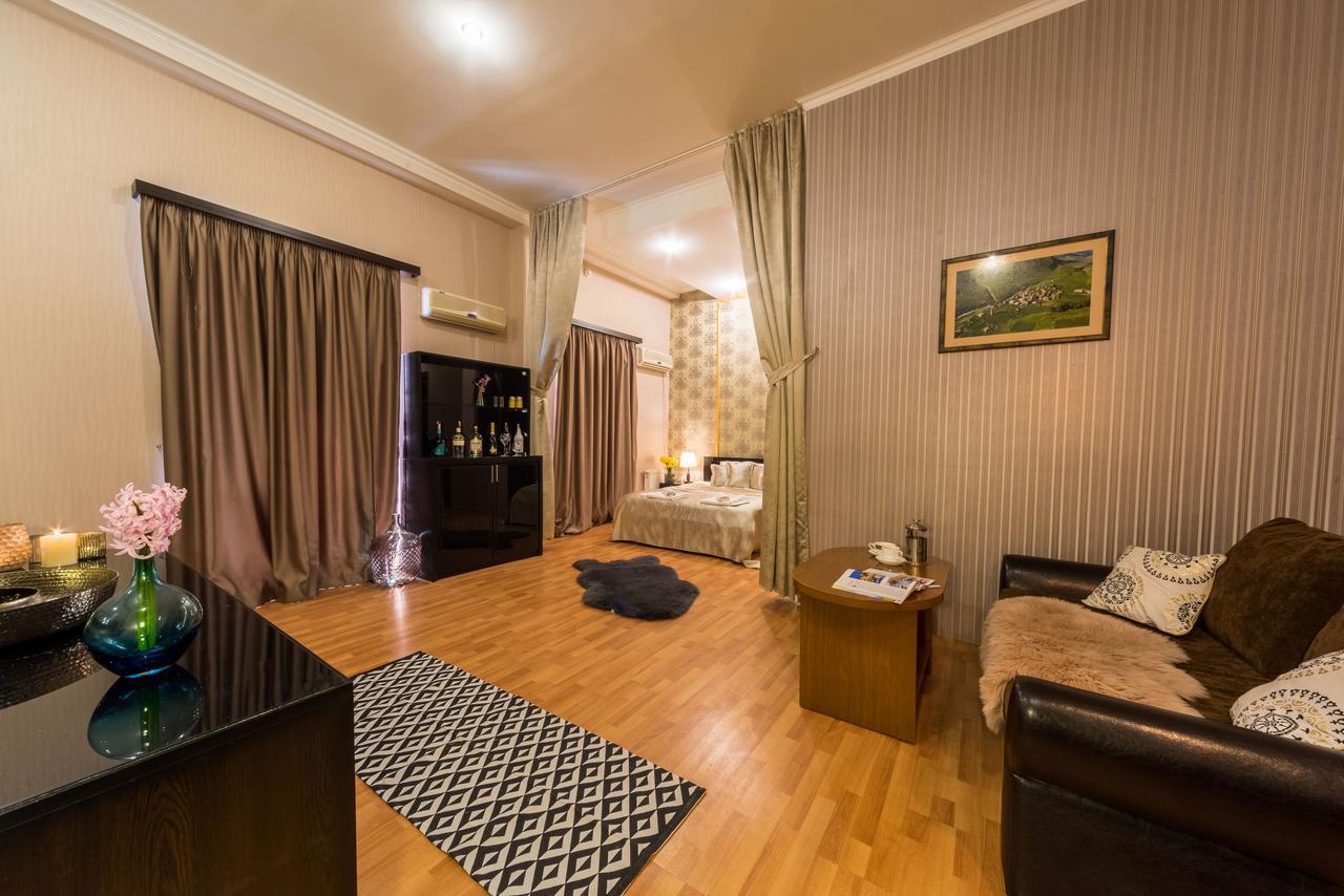 Gold Star Hotel Tbiliszi Kültér fotó