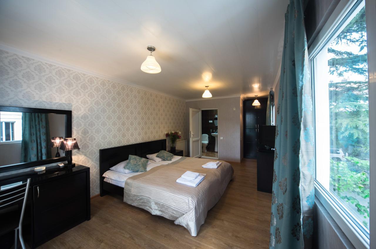 Gold Star Hotel Tbiliszi Kültér fotó
